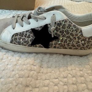 Ladies Bling Vintage Havana Star Lace-Up Sneaker - Leopard Print